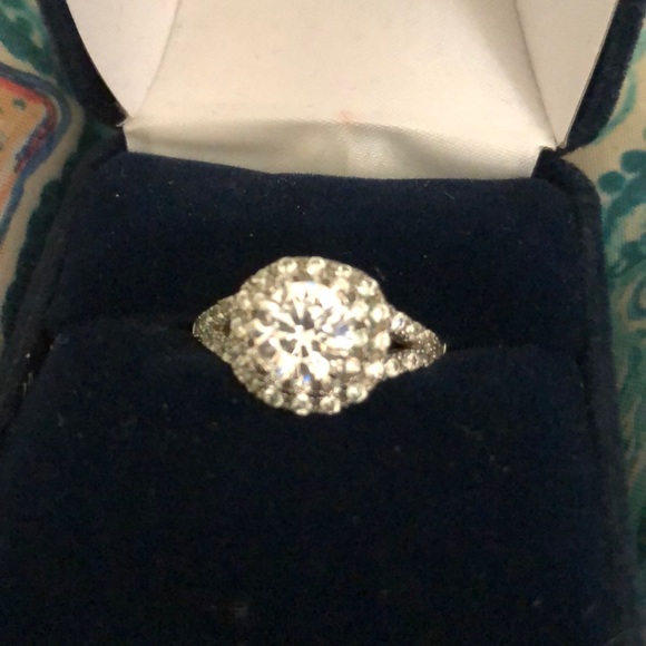 Sterling silver ring - Picture 1 of 2